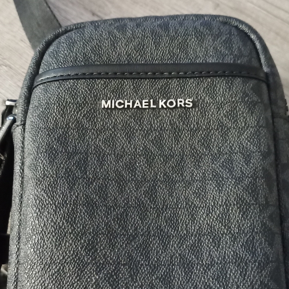 Wallet - Picture 2 of 4